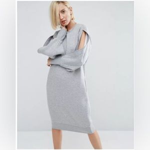 *NWT* midi slash sleeve sweat dress